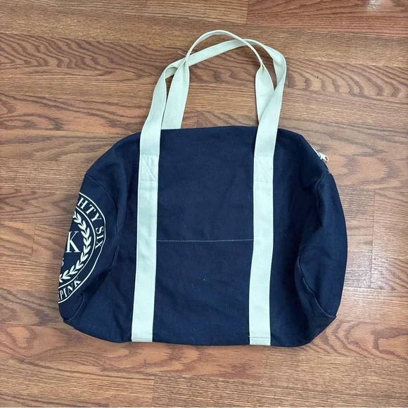 NWT Victoria Secret Love Pink Canvas Duffle Bag - Picture 7 of 8